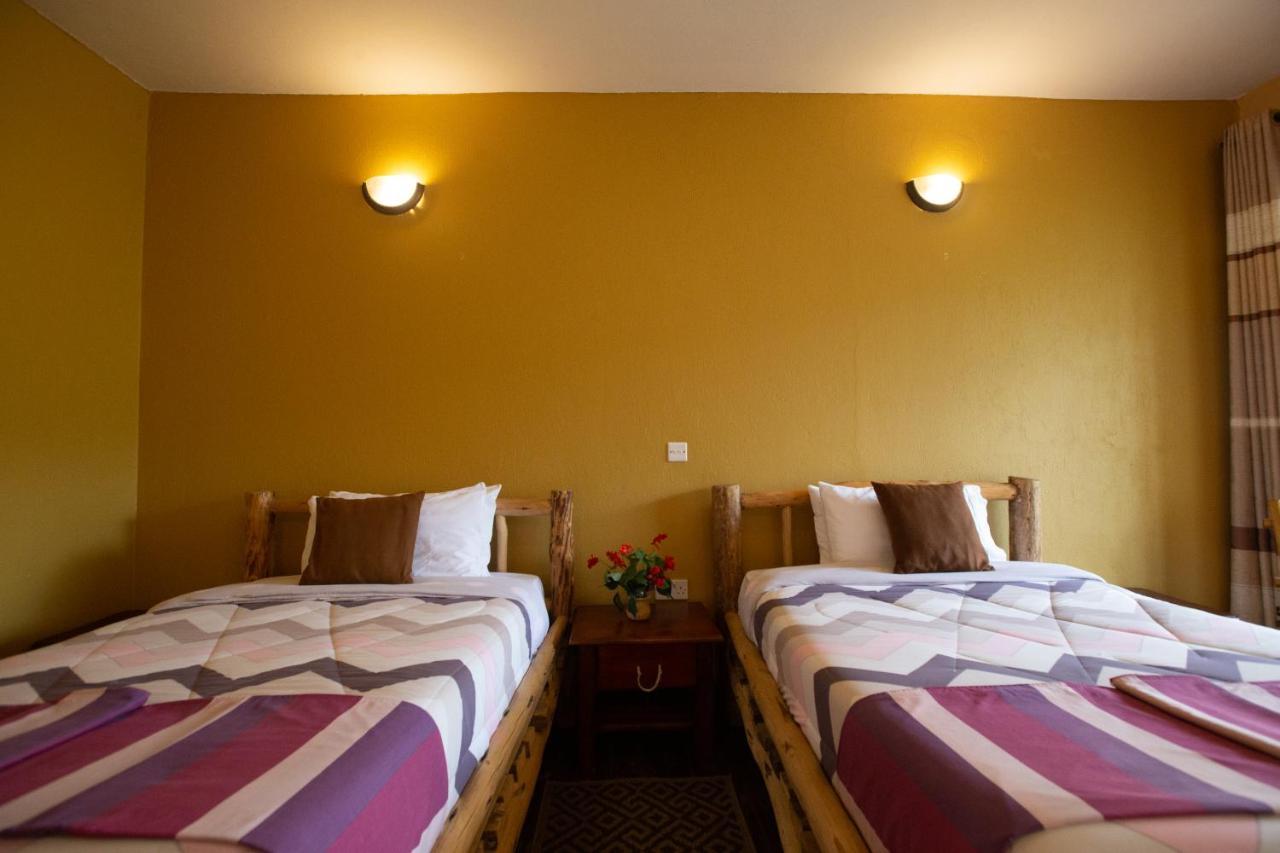 Rushaga Gorilla Lodge Bugambira Bagian luar foto