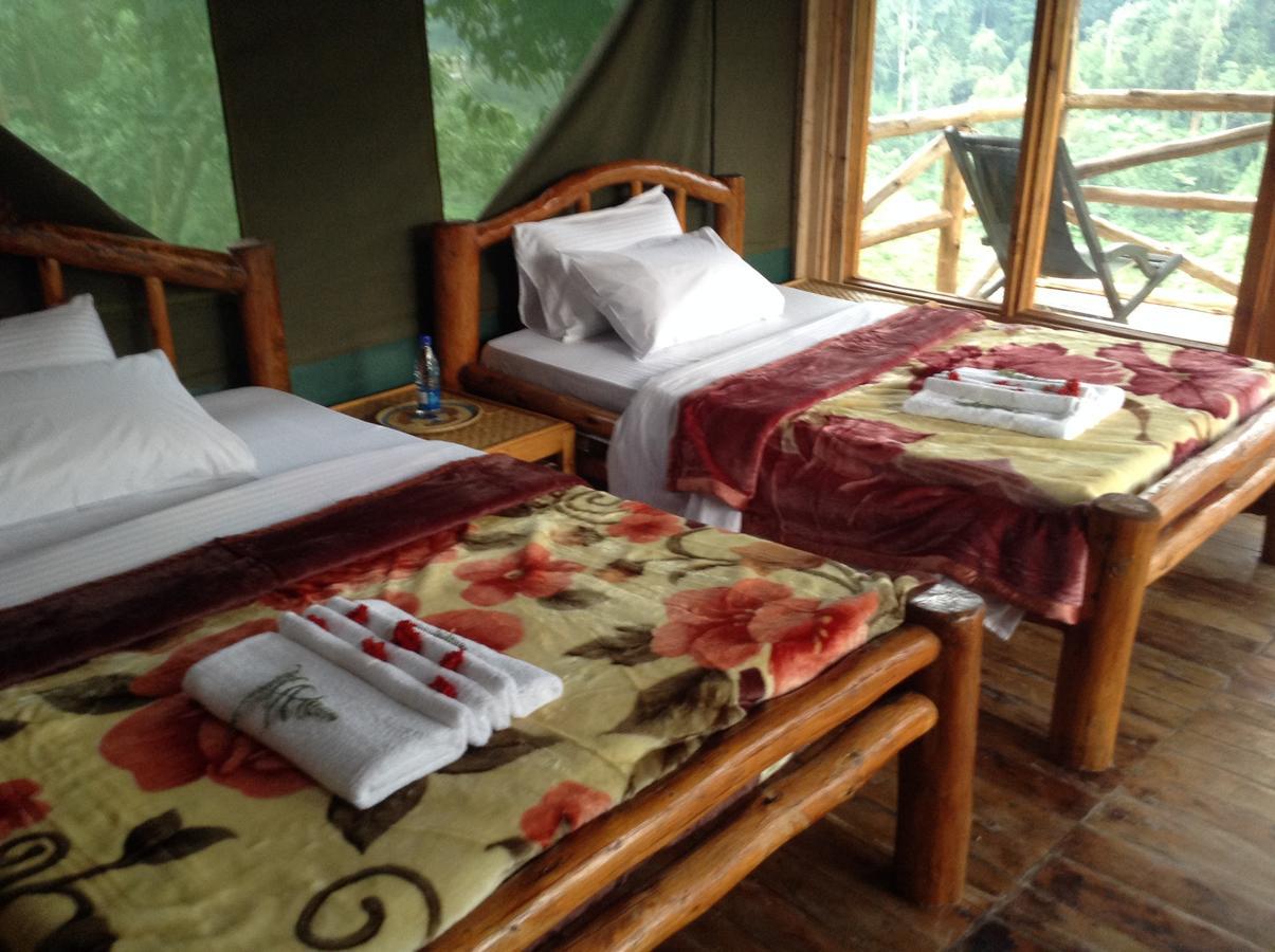 Rushaga Gorilla Lodge Bugambira Bagian luar foto