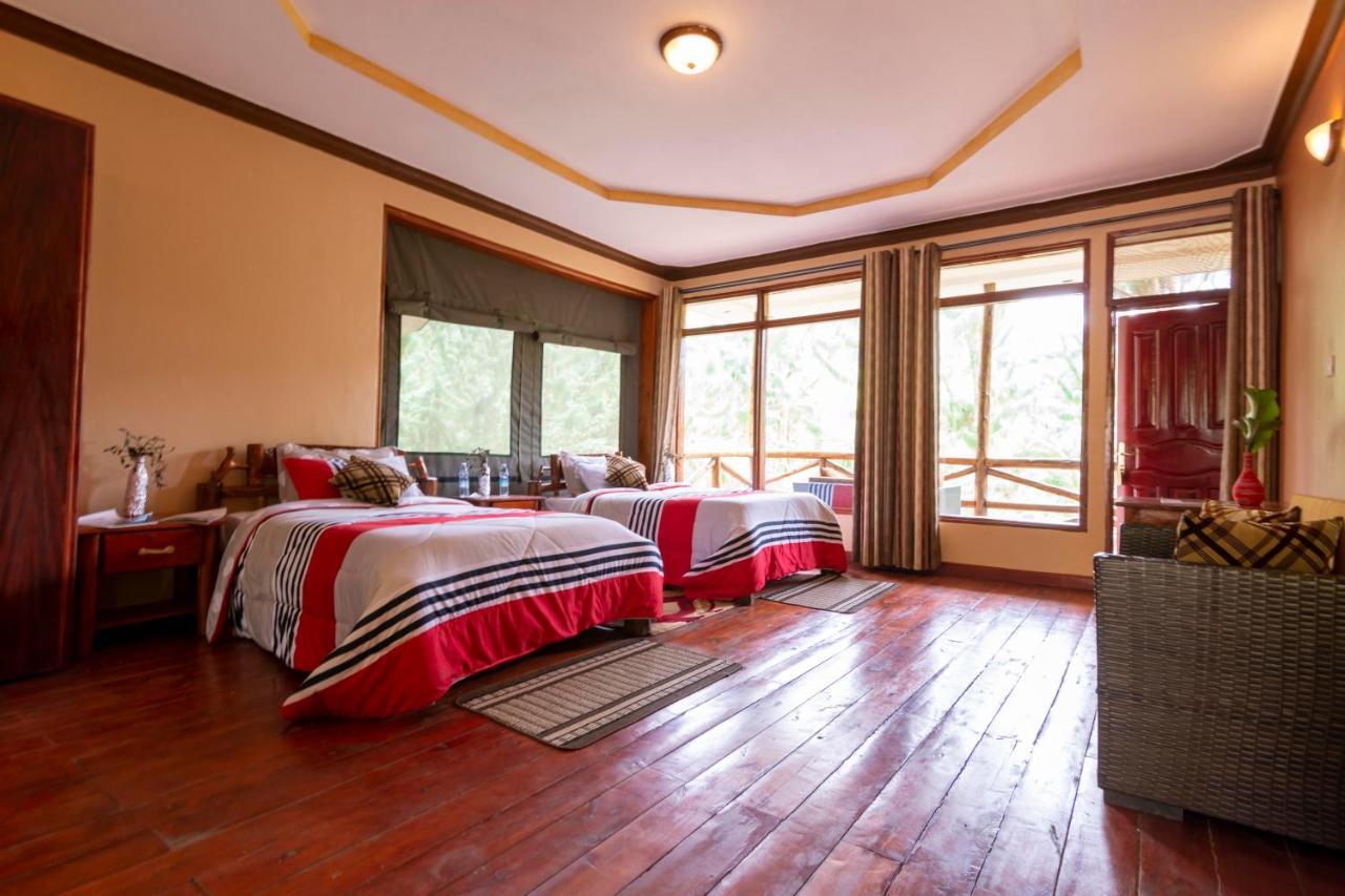 Rushaga Gorilla Lodge Bugambira Bagian luar foto